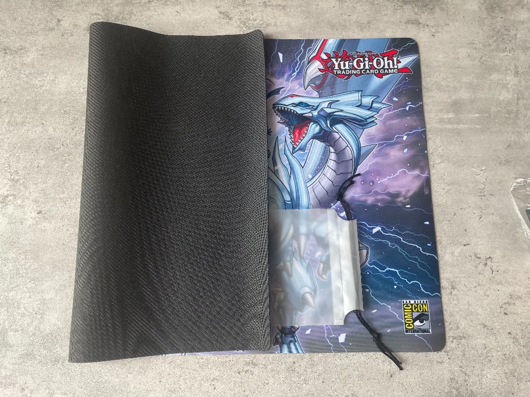 600x350mm Yu-Gi-Oh! Dragon Mas – Board Game Yugioh Bewertung und Preis