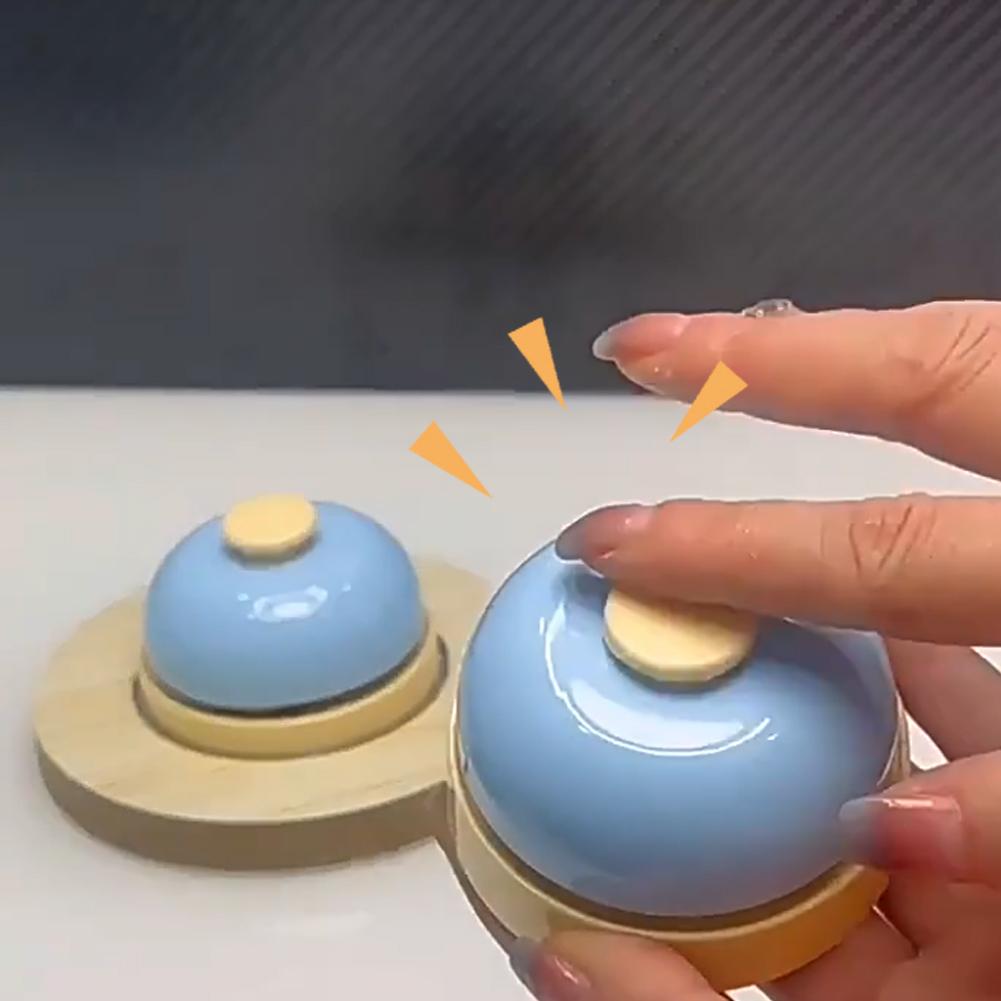 Hand-pressed Bell Toy Hand Cla – Board Game Cafe Bewertung und Preis